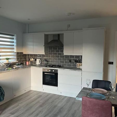 Corran Mews Apartment ลาร์น ภายนอก รูปภาพ